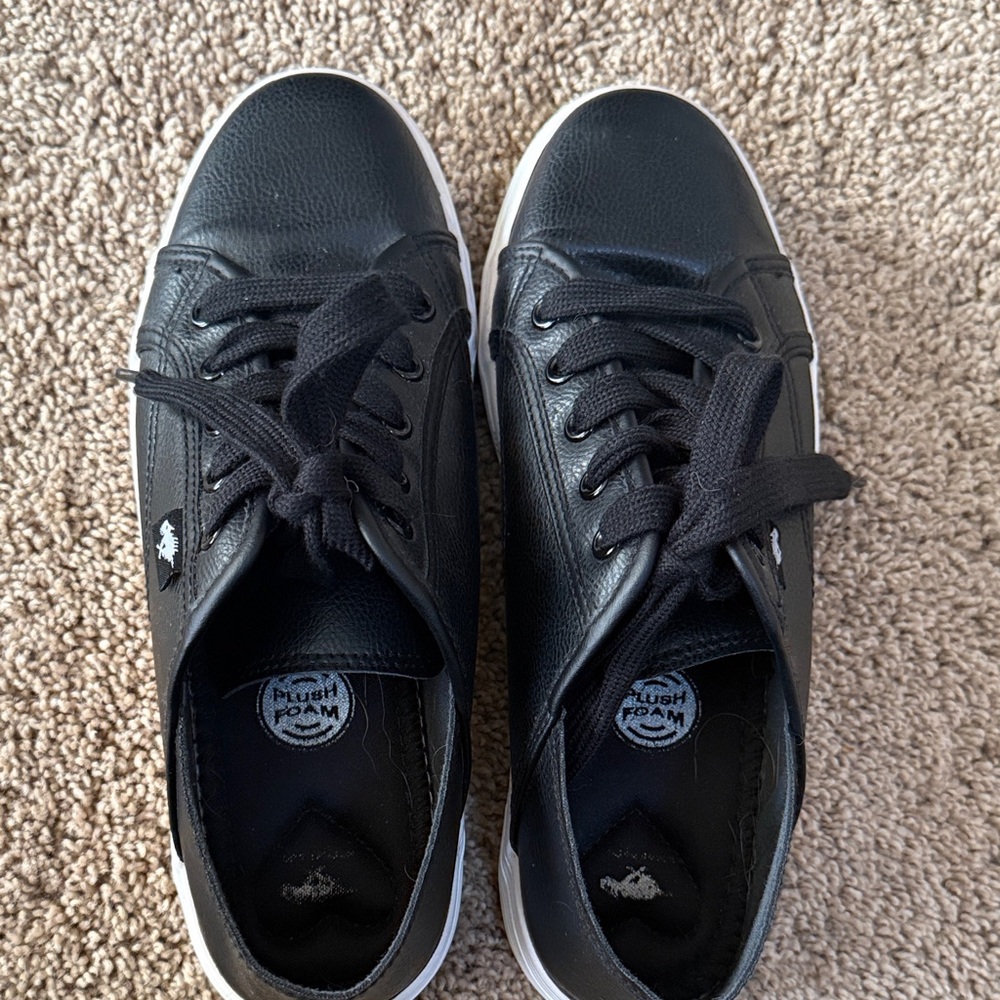 Rocket Dog Black Sneakers